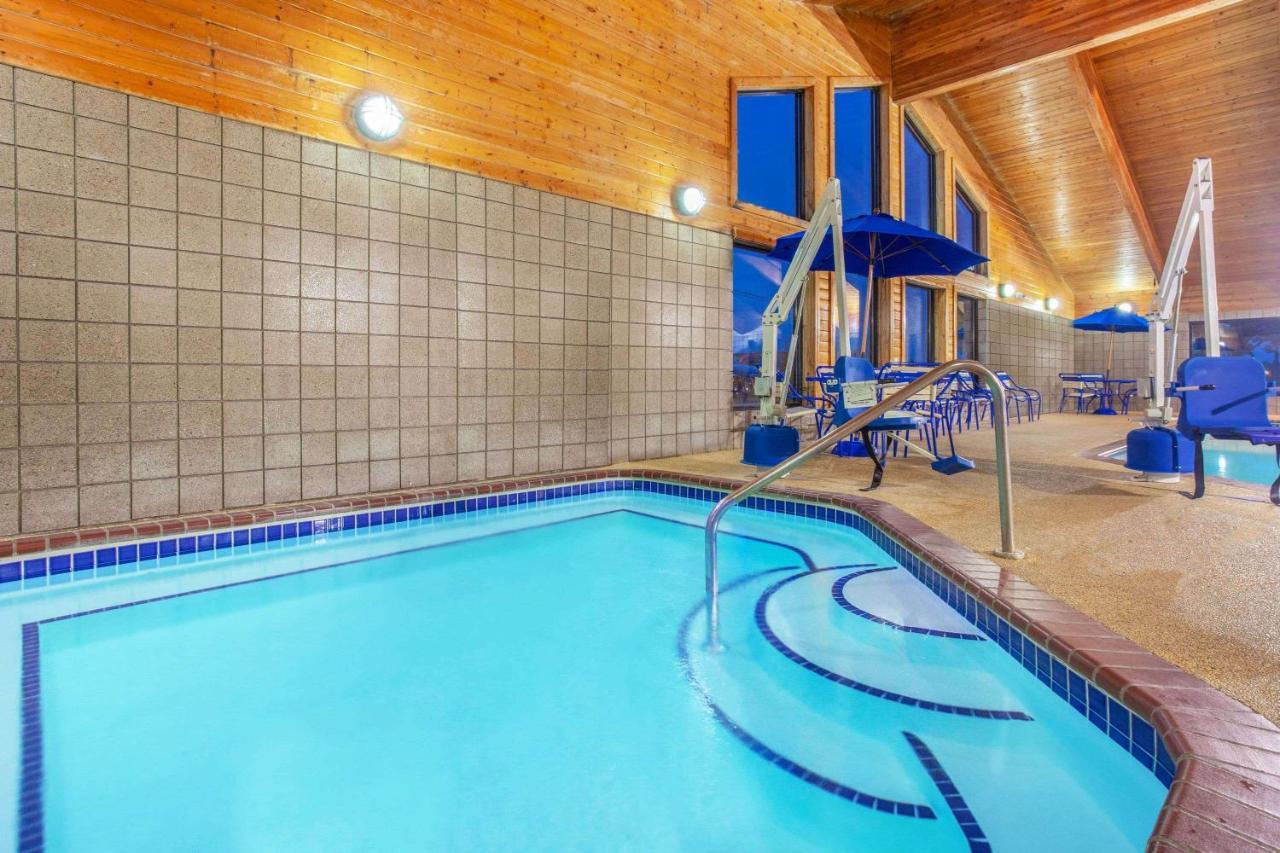 Americinn By Wyndham Stillwater Eksteriør bilde