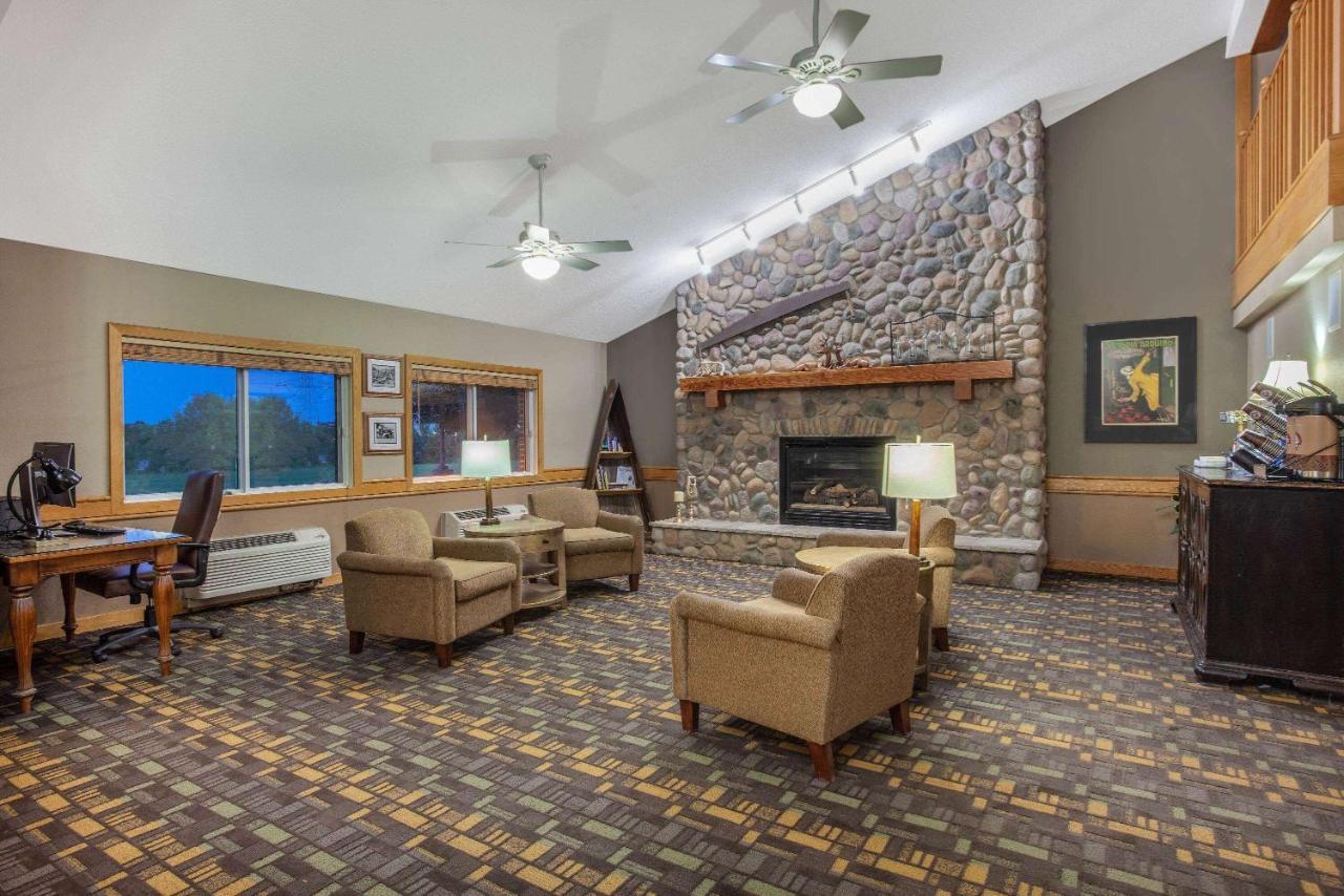 Americinn By Wyndham Stillwater Eksteriør bilde